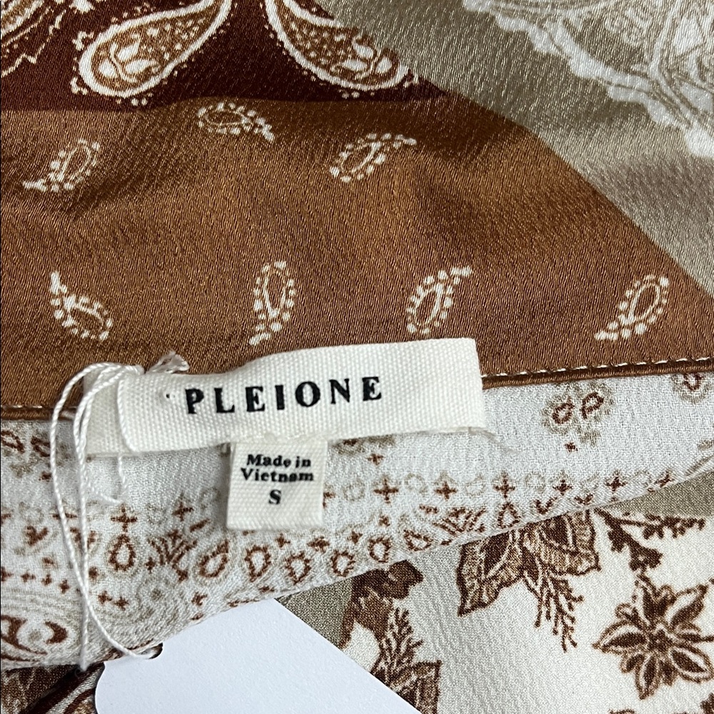 Pleione Patchwork Button-Up Shirt - image 4